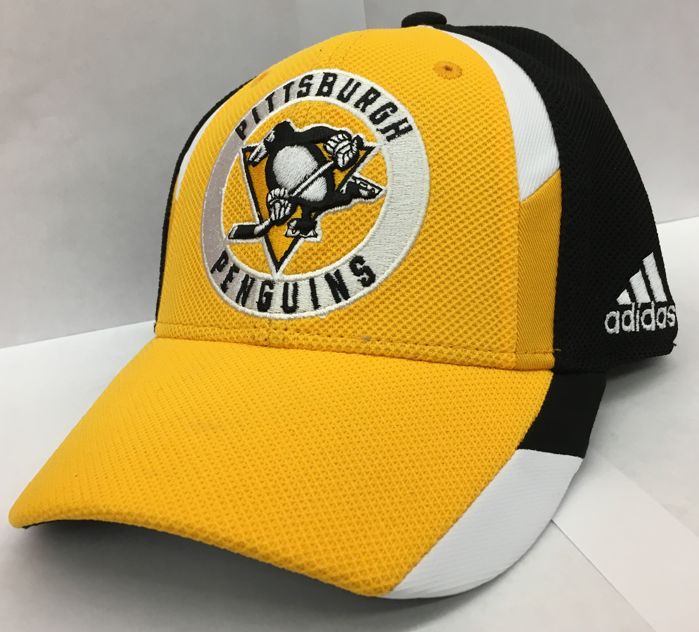 ADIDAS NHL Practice Hat