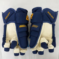 BAUER Pro Stock 4 Roll Warriors Gloves- Int