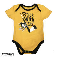 OUTERSTUFF NHL Cuddle & Play Creeper Set