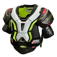 BAUER Vapor Hyperlite Shoulder Pad- Jr